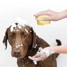 Load image into Gallery viewer, Pet Massage Brush Shampoo Dispenser For Bath Time
